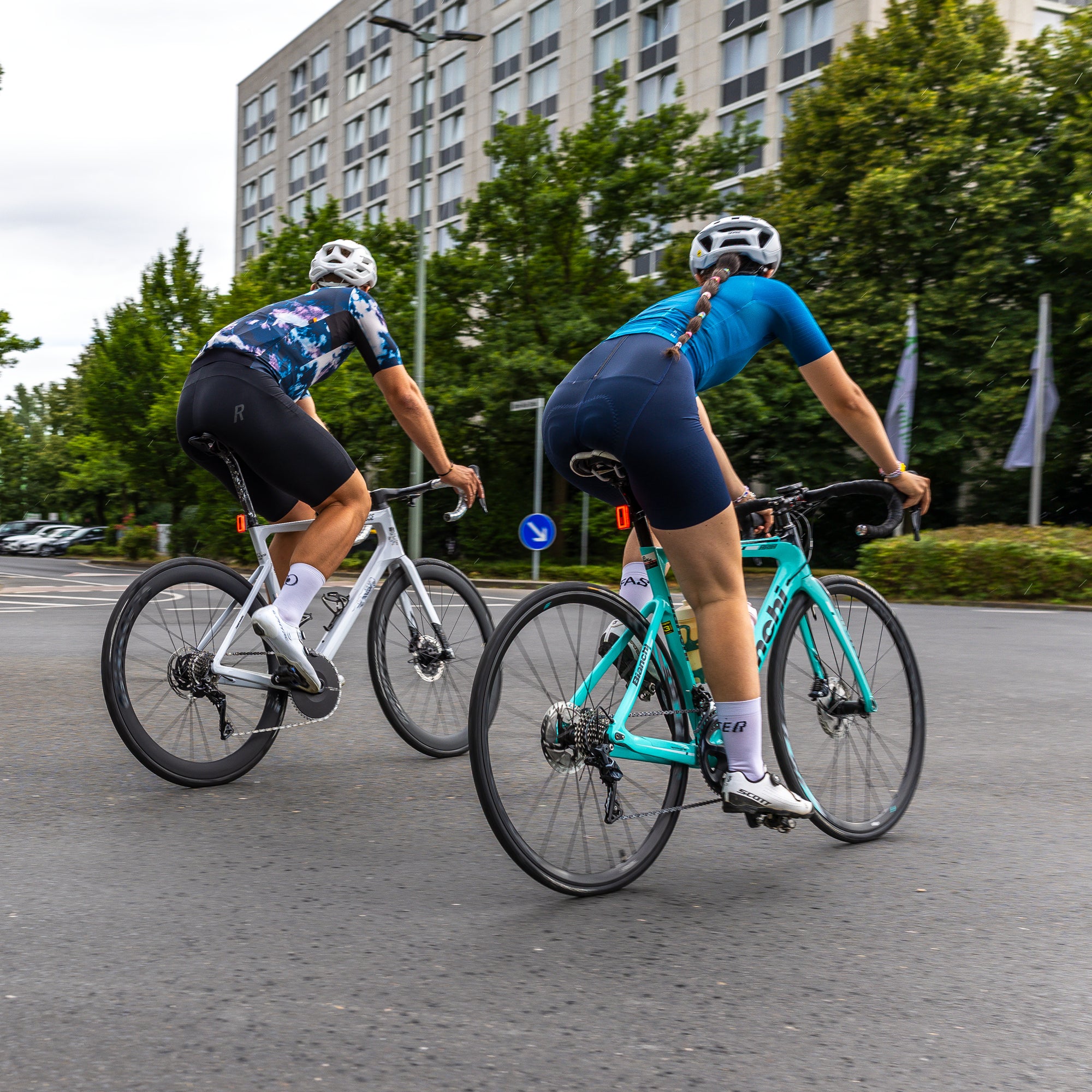 Sigma Hiro 70 achterlicht