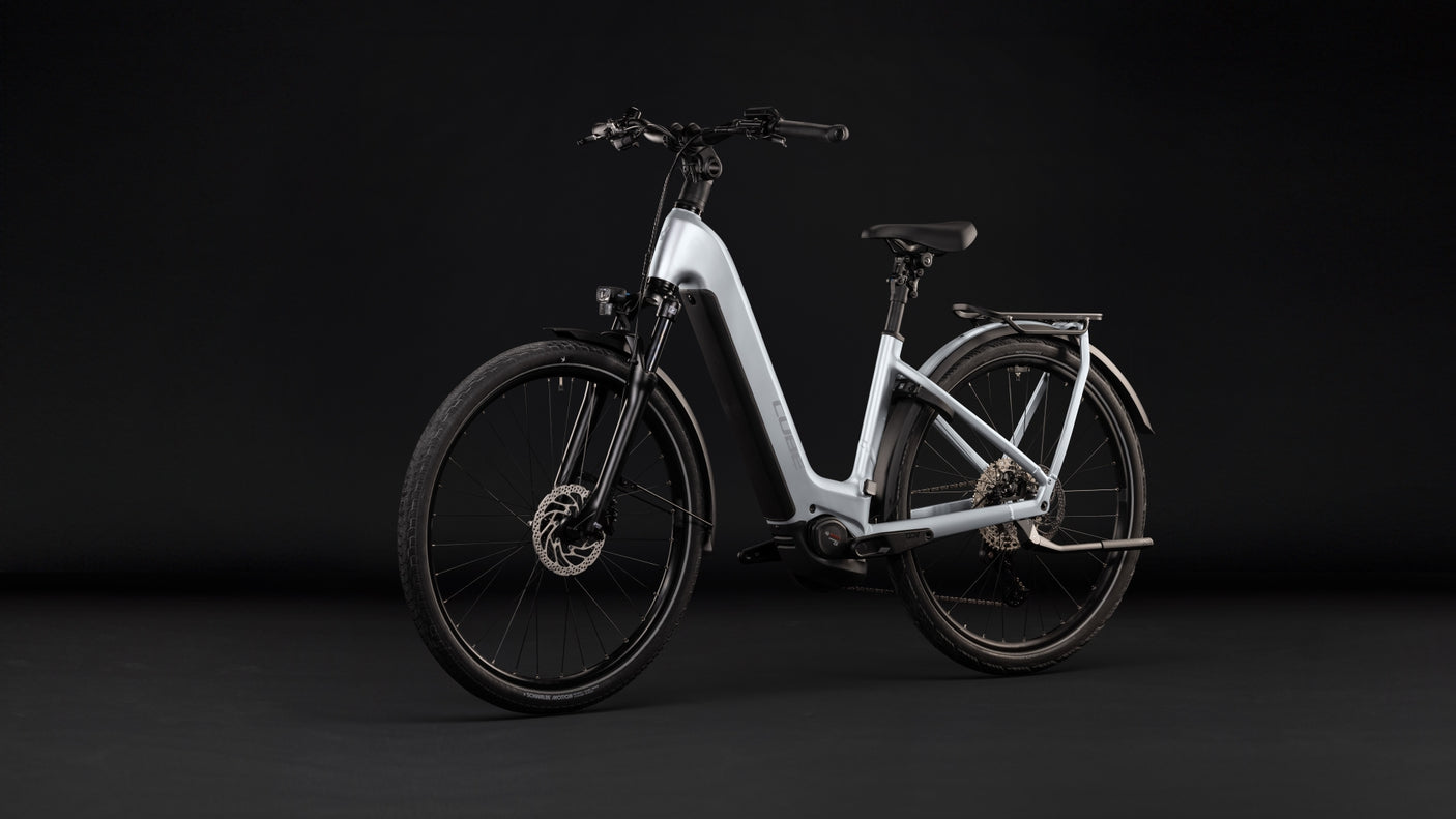 Cube Kathmandu Hybrid ONE 800 Easy Entry silverstar´n´reflex (2027)