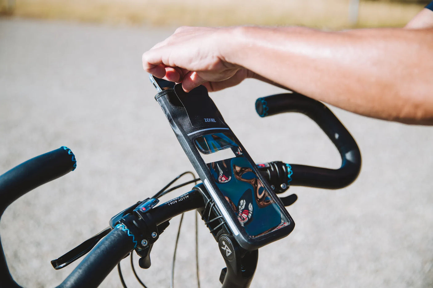 Zefal Z-Console Dry Universele Smartphonehouder L zwart