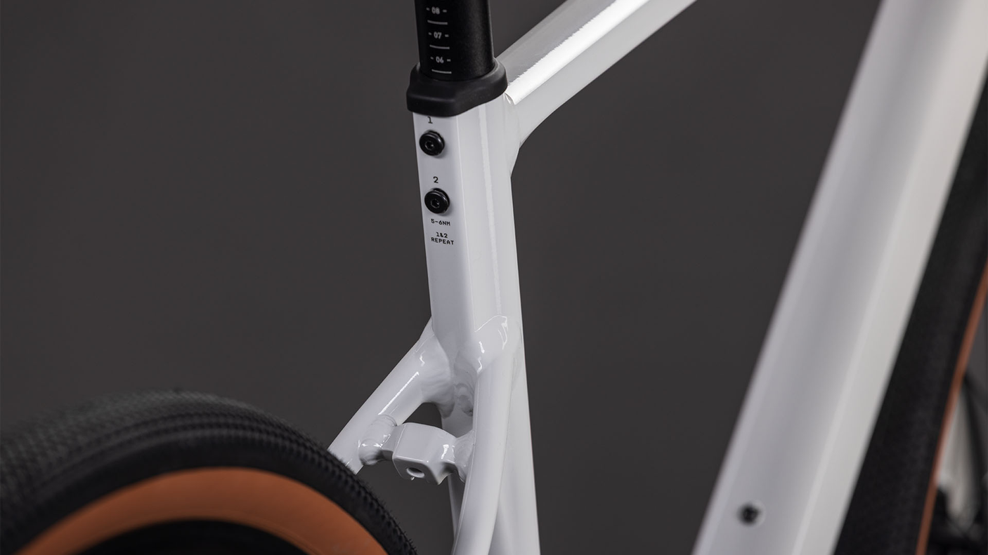 Cube Nuroad EX cotton´n´grijs (2026)