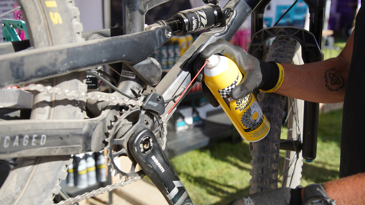 Finish Line Speed Clean Snelle Ontvetter 558ml