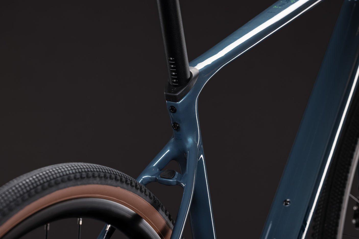 Cube Nuroad Pro taiga´n´blue (2027)