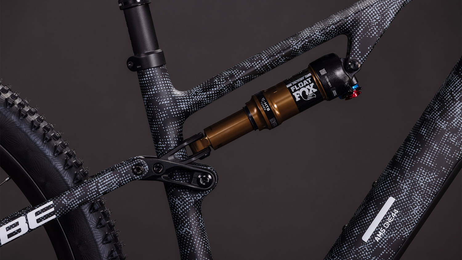 Cube AMS Hybrid ONE44 C:68X SLT 400X matrixblack´n´white (2026)