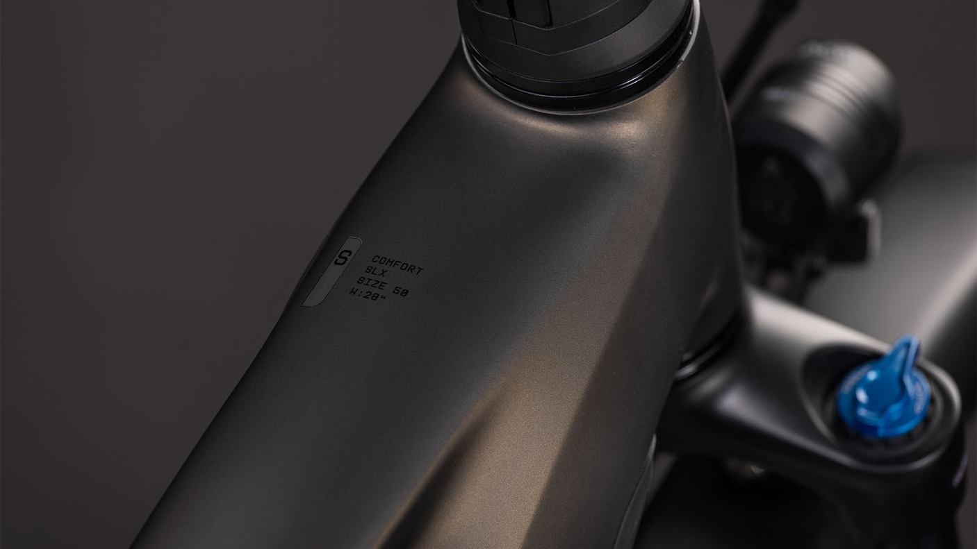 Cube Touring Hybrid Comfort SLX 800 Trapez charcoal´n´chrome (2026)