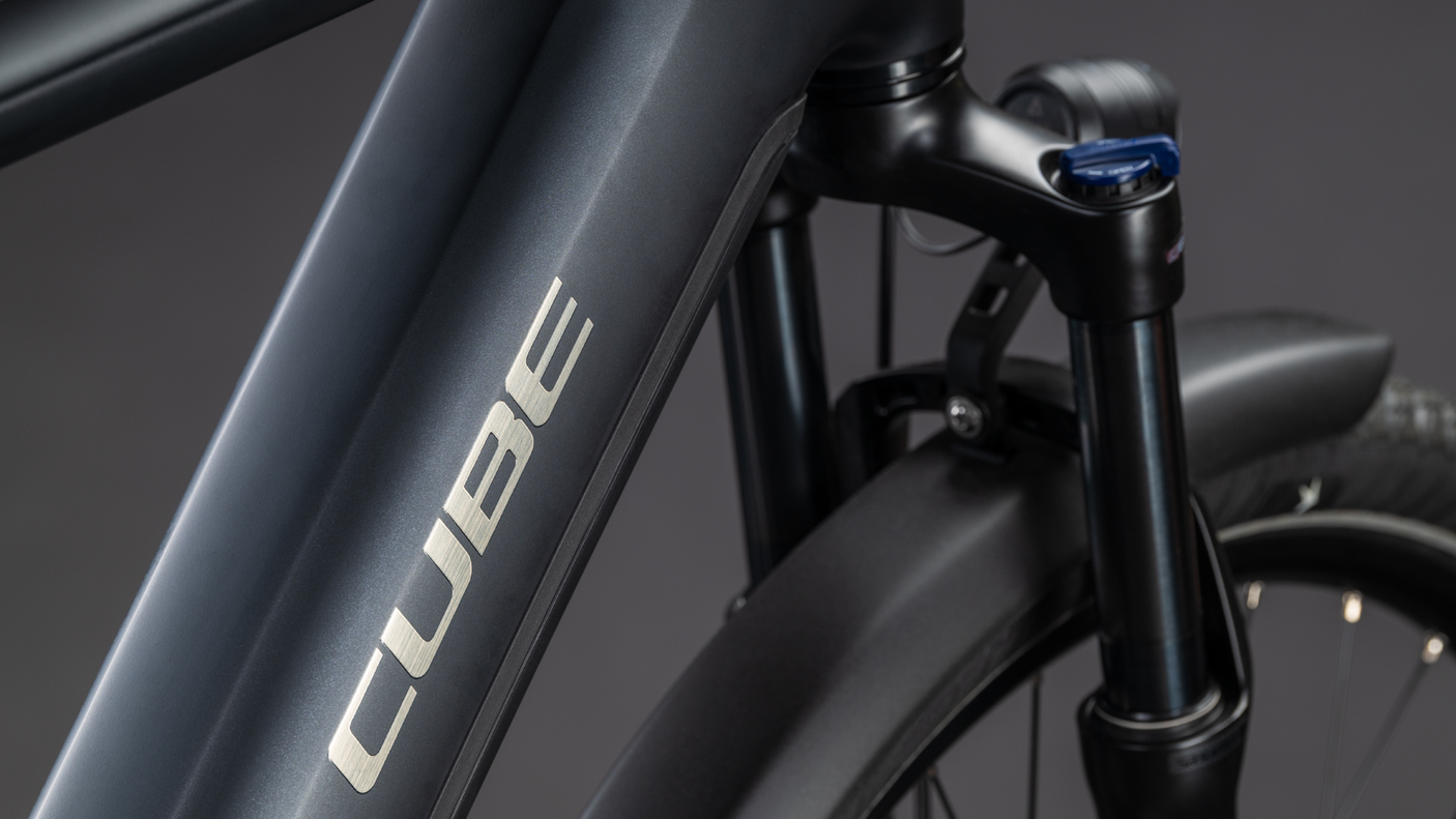 Cube Touring Hybrid ONE 600 coal´n´chrome (2026)