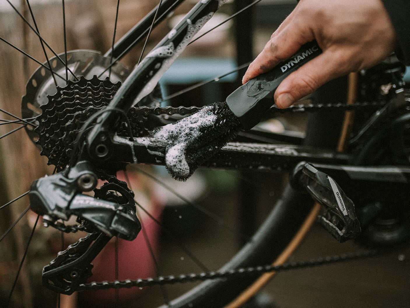 Dynamische tweepuntige borstel