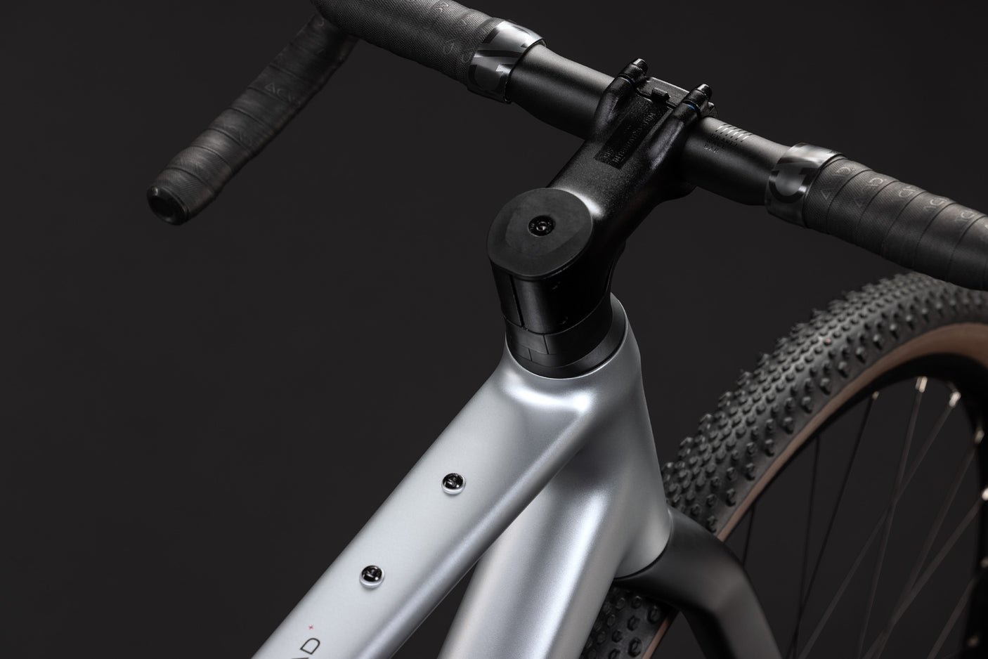 Cube Nuroad SLX spaceship´n´cmy (2027)