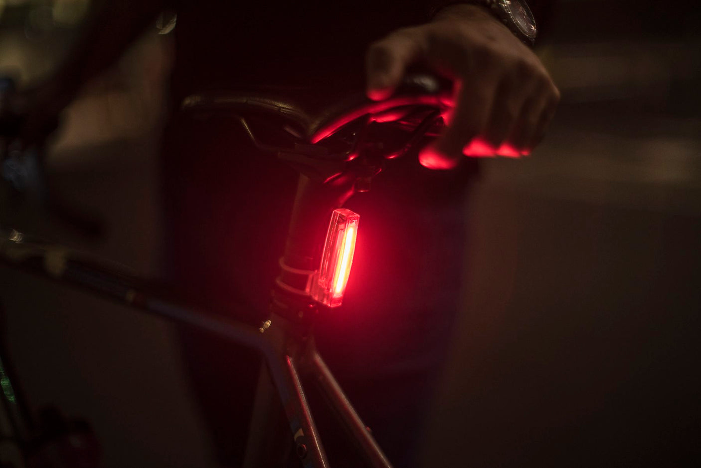 Knog Plus fietslamp StVZO rode LED translucent