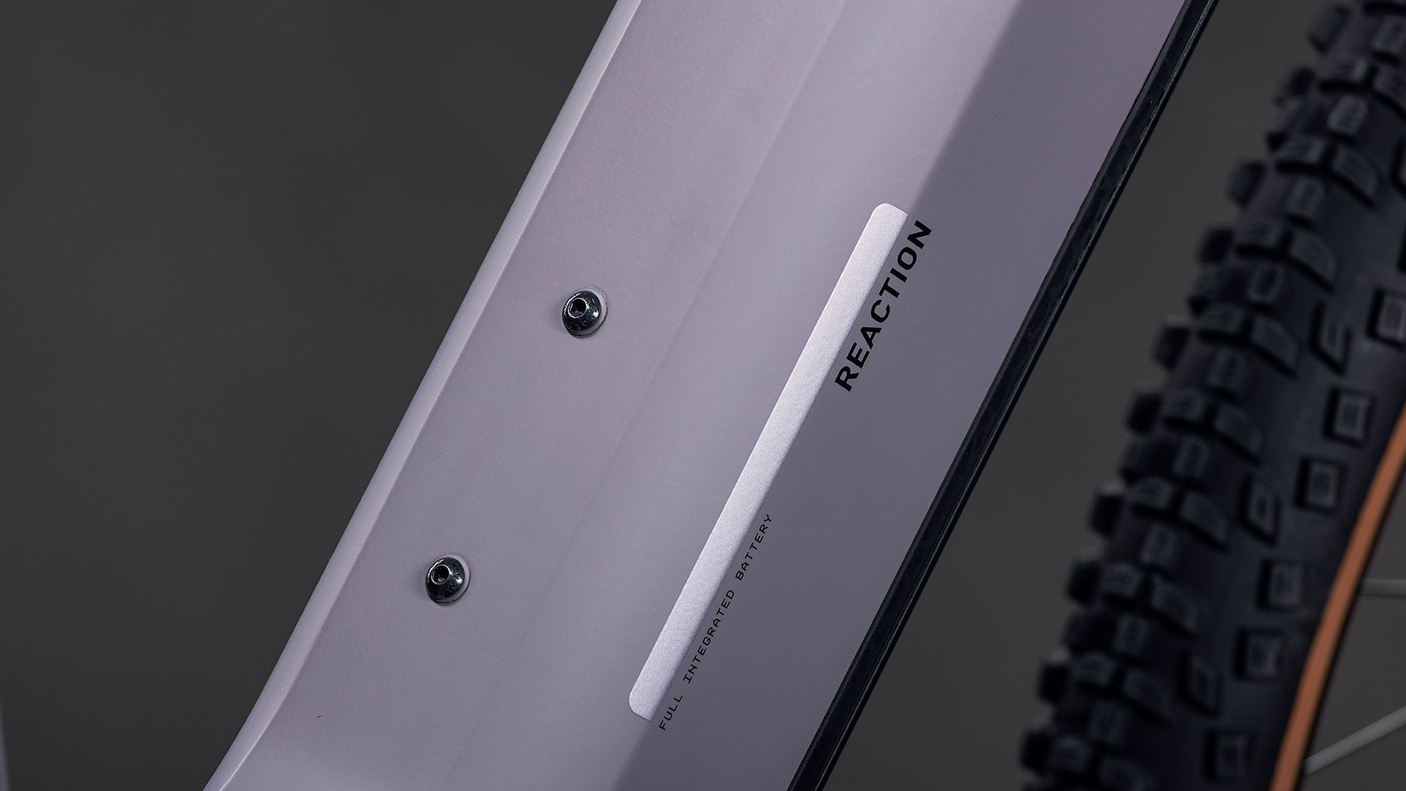 Cube Reaction Hybrid Performance 600 Easy Entry pruimgrijs´n´black (2026)