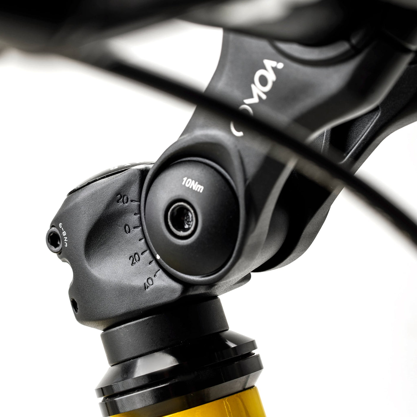 ACADEMY Grade 4 Belt 20" Geel (2025)