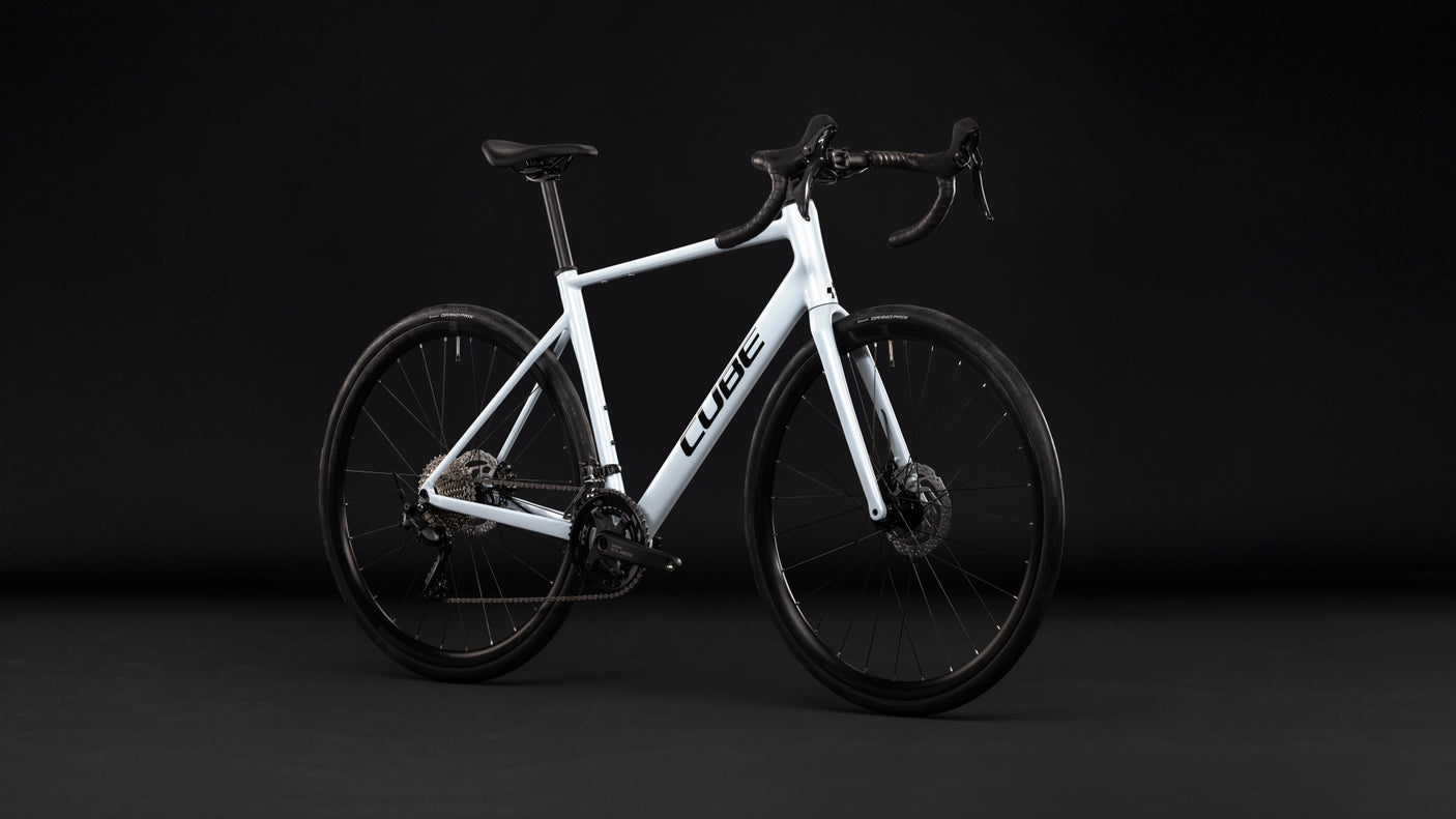 Cube Attain Race glacier´n´black (2027)