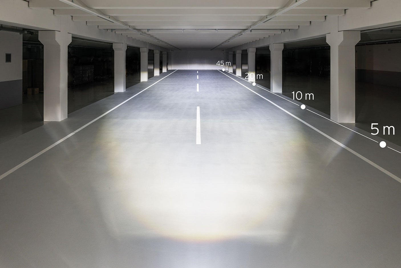 Busch + Müller Ixon Space LED accu koplamp zwart