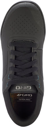 Giro Latch schoenen black/dark shadow