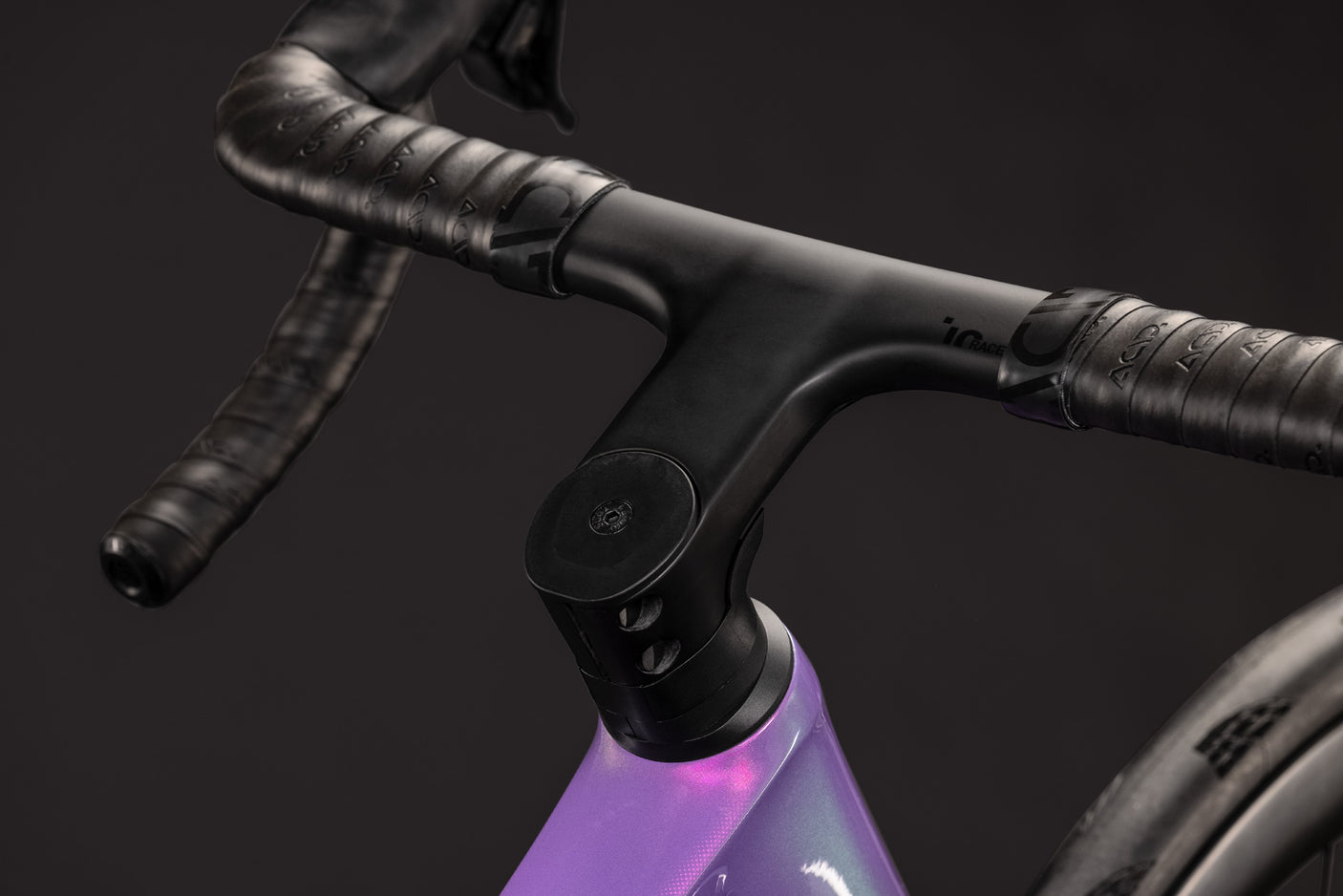 Cube Attain C:62 SLT  cosmicpurple´n´black (2027)