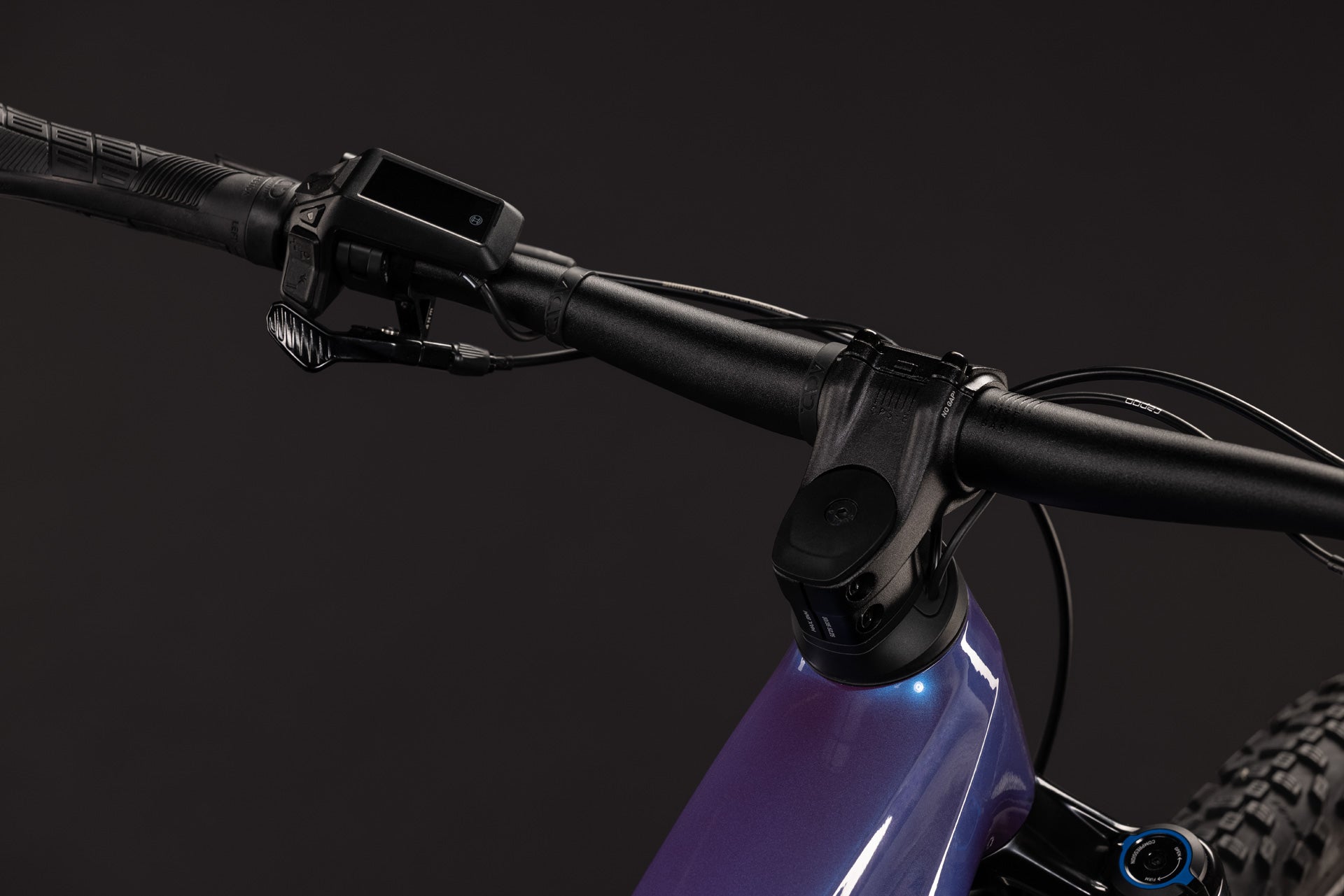 Cube Stereo Hybrid ONE44 Pro 800  blueiris´n´purple (2027)