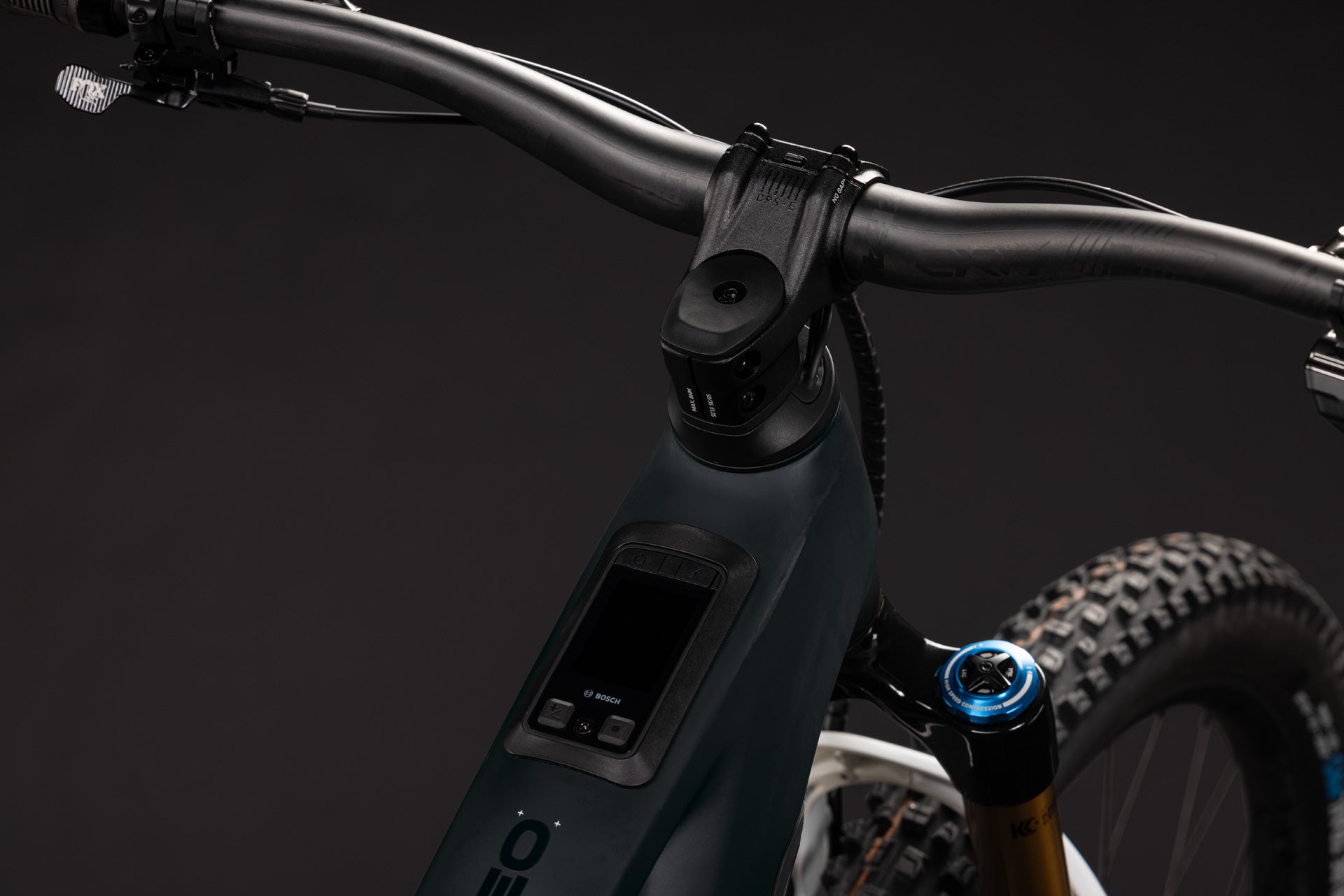 Cube Stereo Hybrid ONE44 HPC AT 800 carbon´n´white (2027)