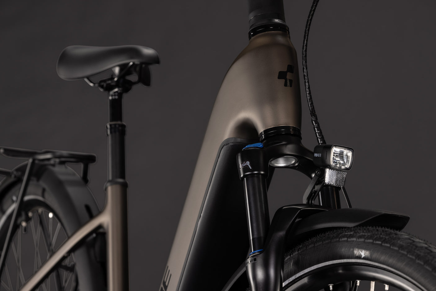 Cube Touring Hybrid Pro 800 Easy Entry metallicumbra´n´black (2027)