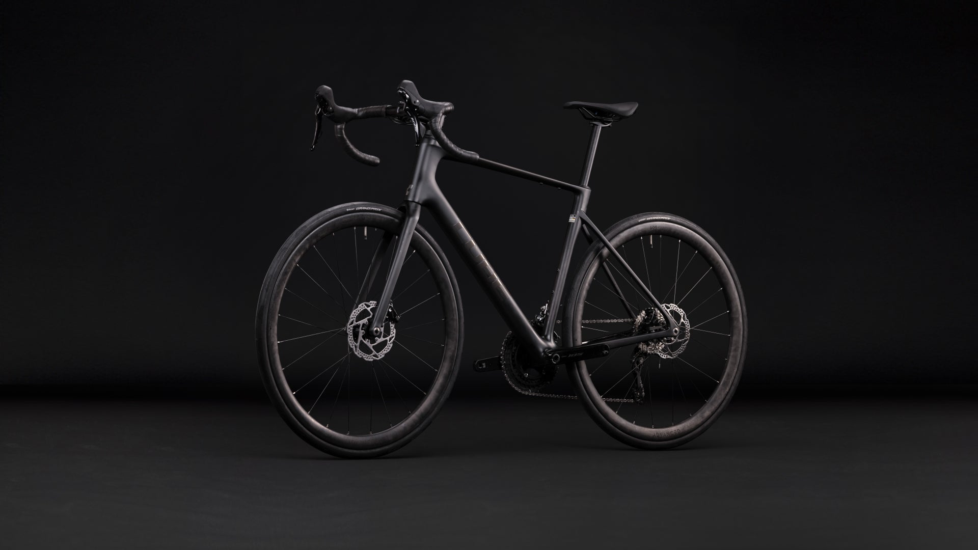 Cube Attain C:62 carbon´n´koolchroom