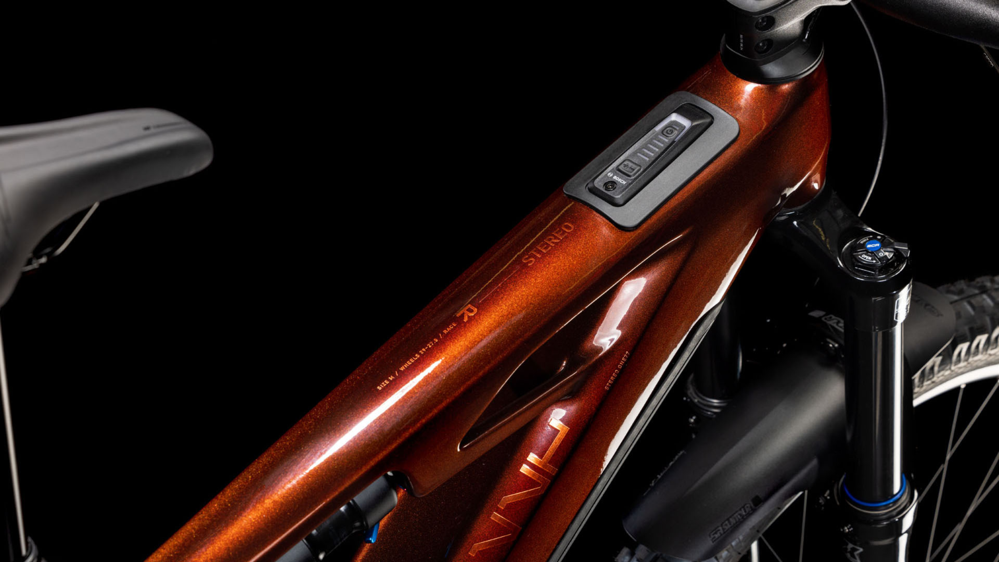 Cube Stereo Hyb. ONE77 HPC Race 800 liquid diamant 800 liquidorange´n´orange