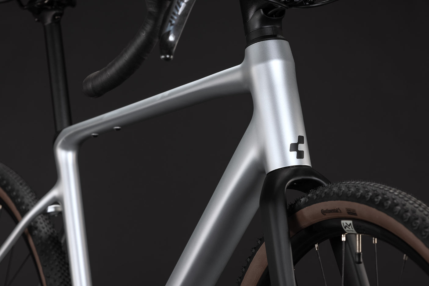 Cube Nuroad SLX  spaceship´n´cmy (2027)