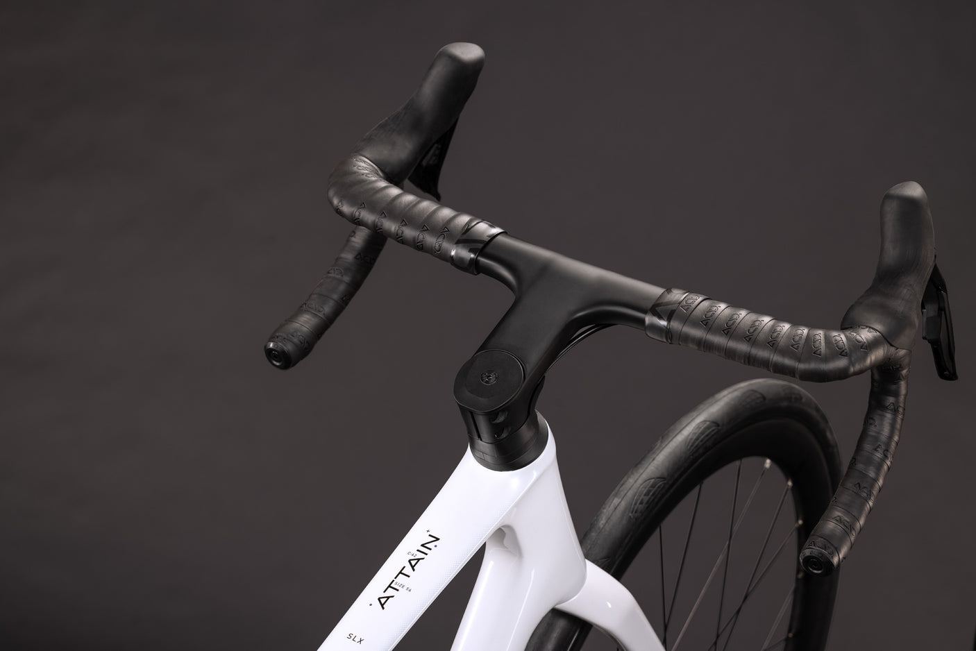 Cube Attain C:62 SLX metallicwit´n´black (2027)