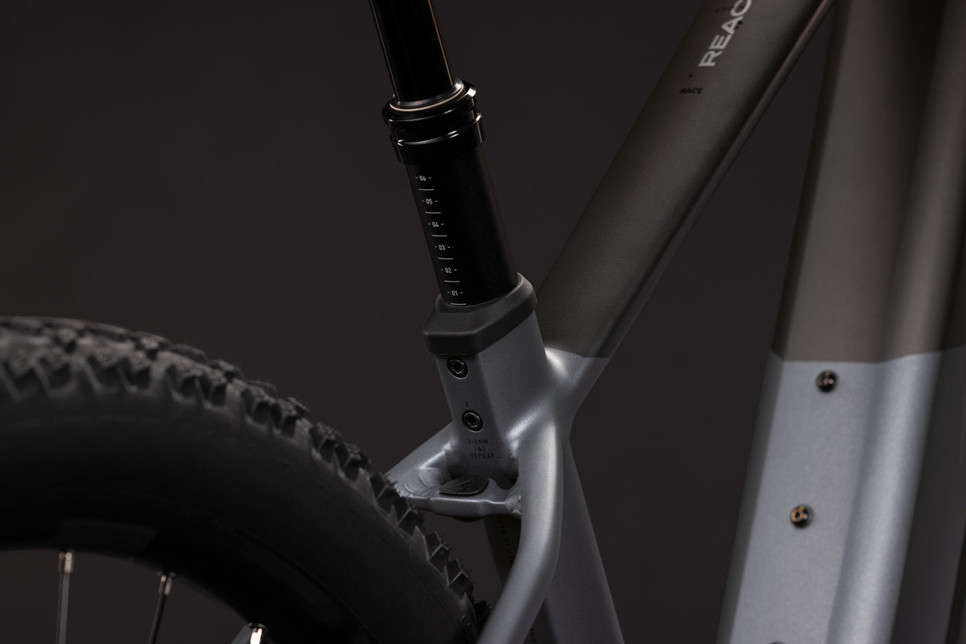 Cube Reaction Hybrid Race 800 Diamant slabgrey´n´chrome (2027)