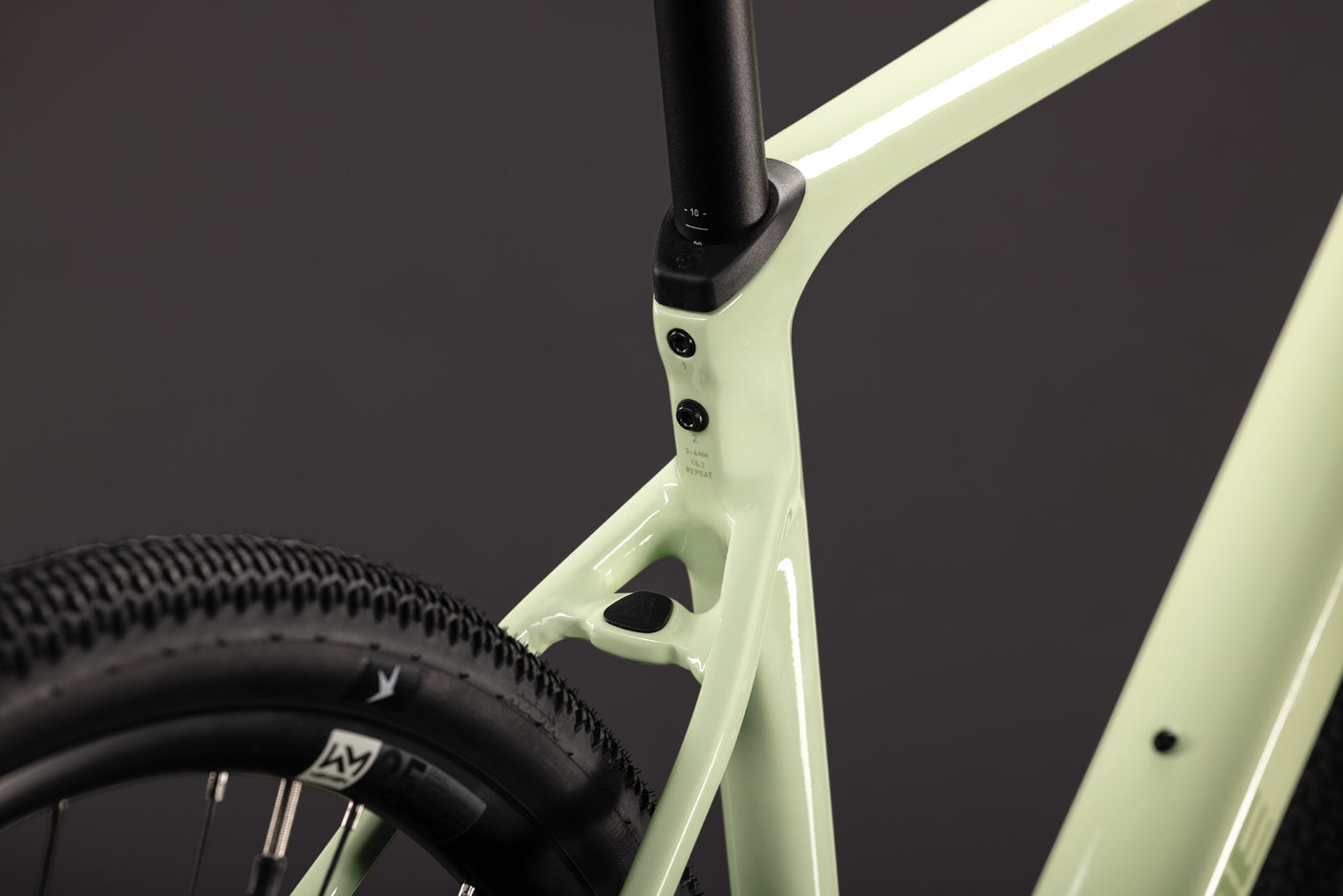 Cube Nuroad Race lindgreen´n´matcha (2027)