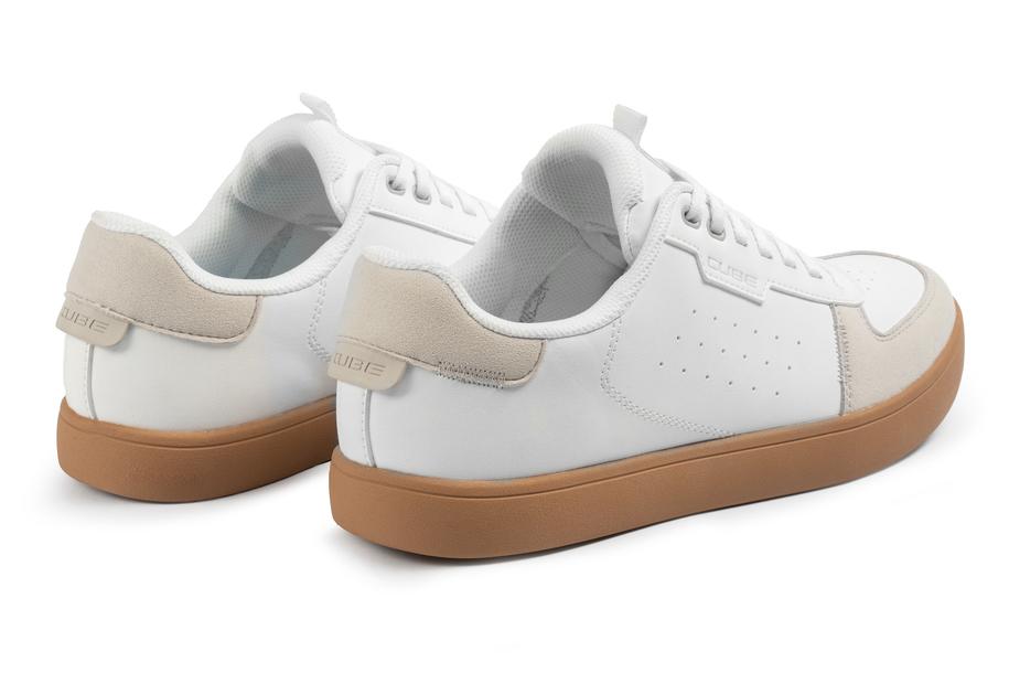 Cube schoenen MAZE wit