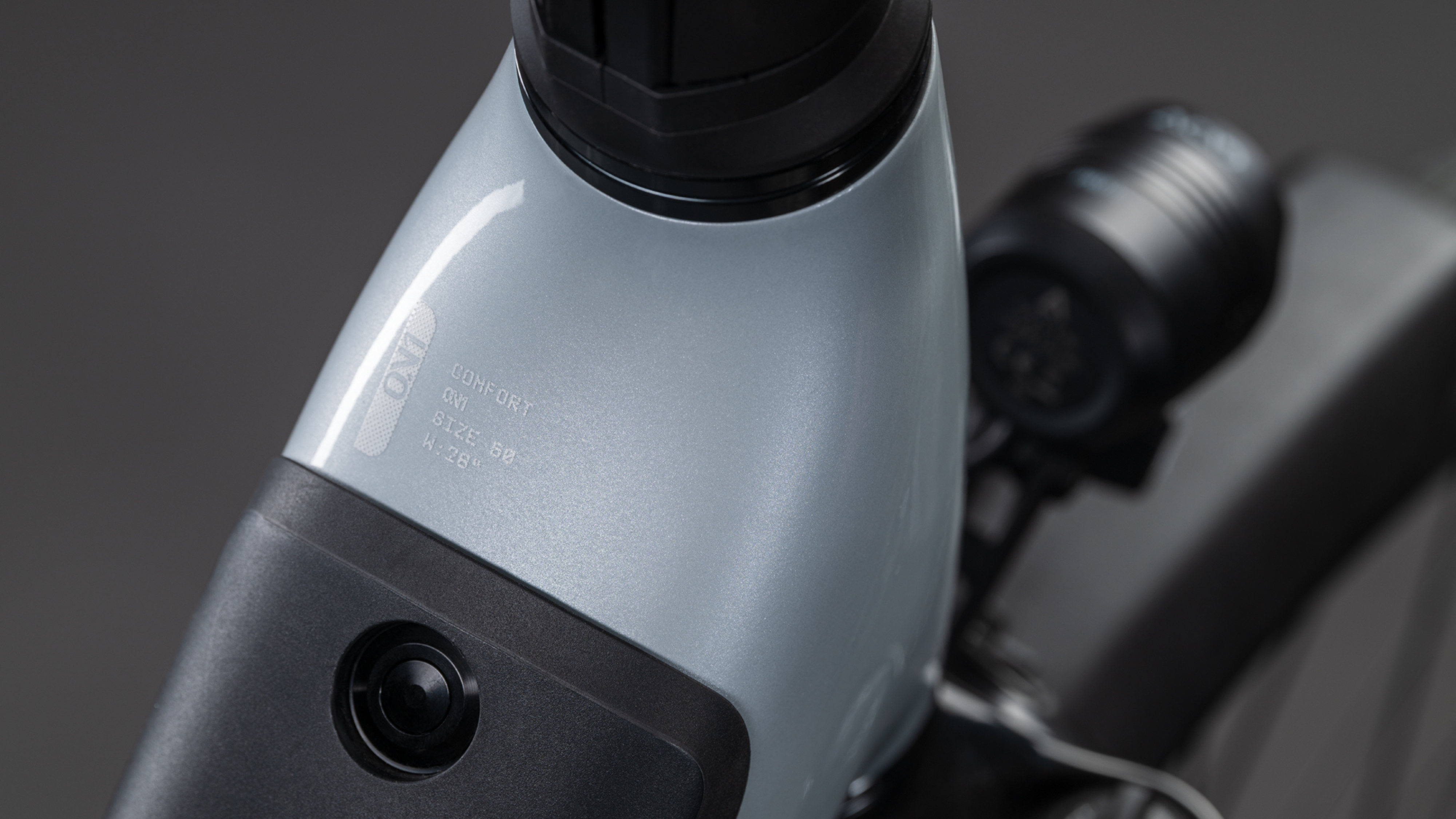 Cube Supreme Hybrid Comfort ONE 600 Easy Entry mistgrijs´n´reflex (2026)