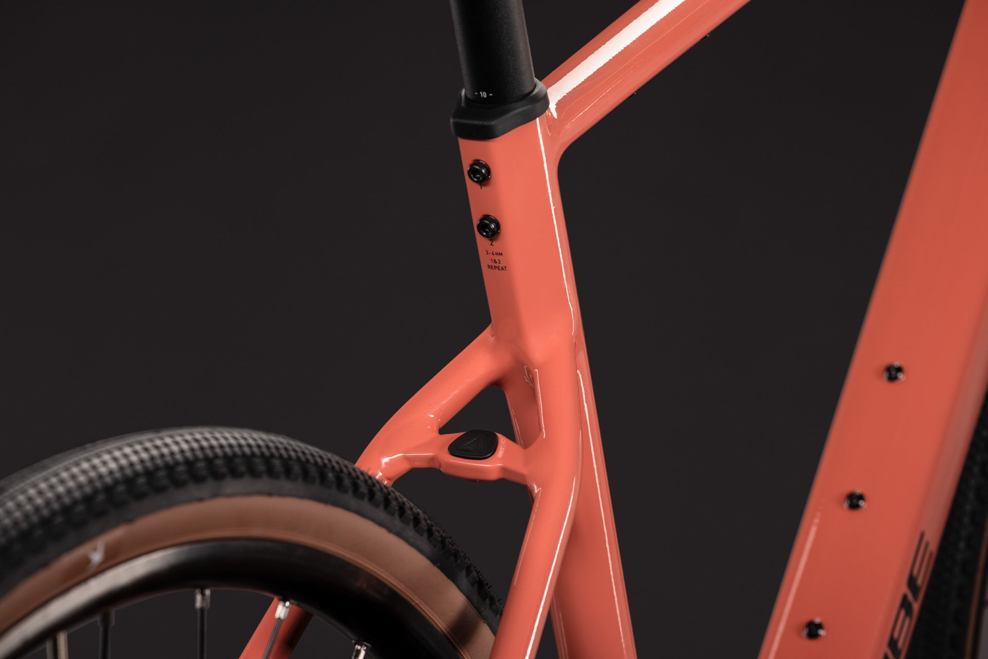 Cube Nuroad ONE spicypapaya´n´black (2027)