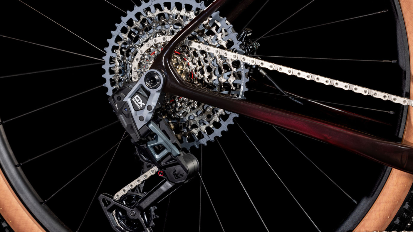 Cube Reaction C:62 SLX Diamant liquidred´n´wit