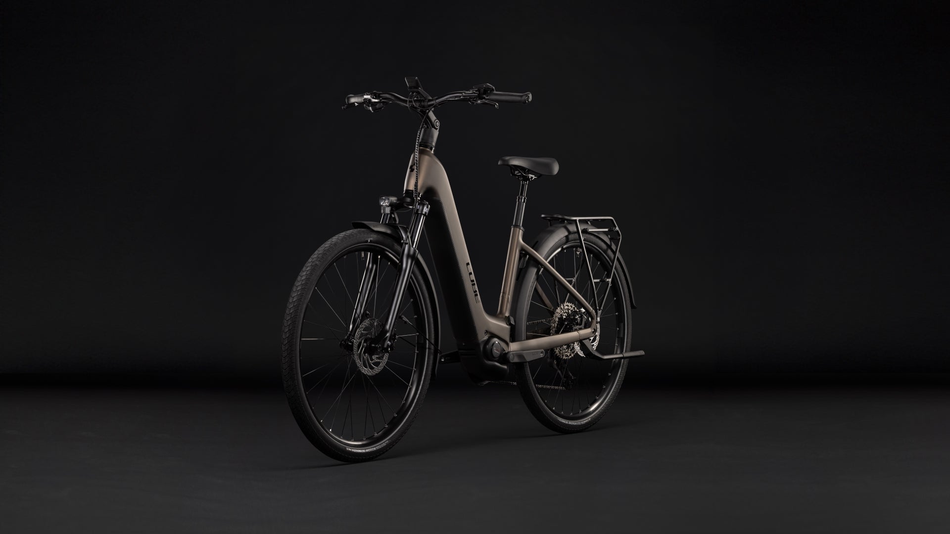 Cube Touring Hybrid Pro 800 Easy Entry metallicumbra´n´black (2027)