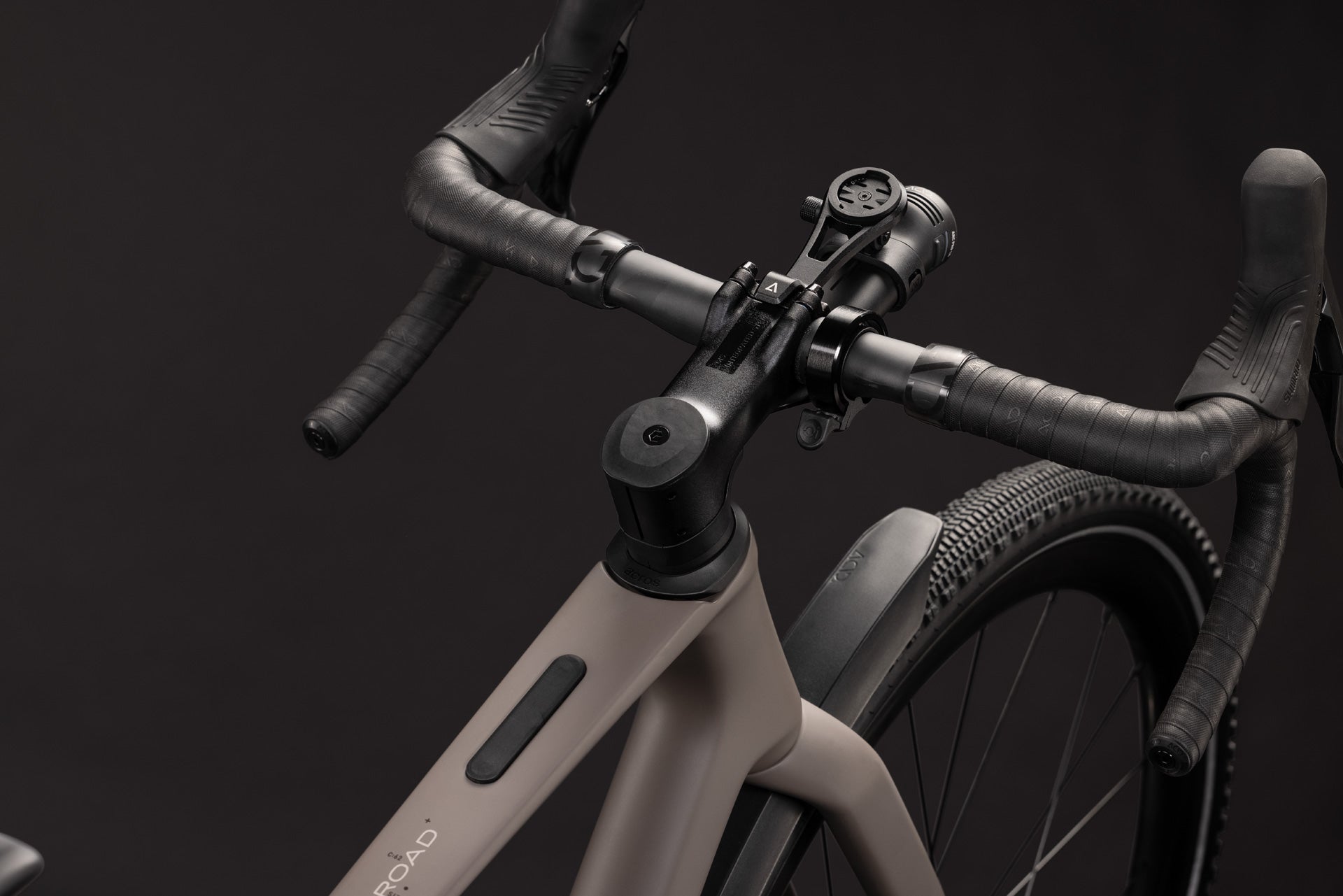 Cube Nuroad C:62 Pro FE ceder´n´steen