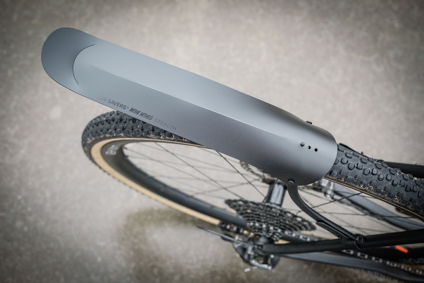 Ass Savers WGS-2 Win Wing Gravel spatbord achterzijde stealth
