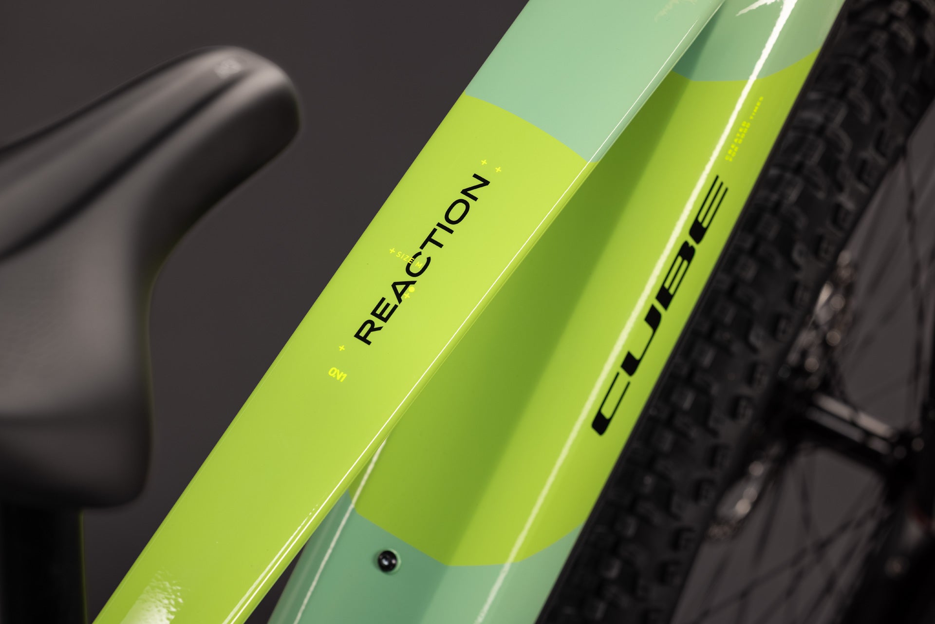Cube Reaction Hybrid ONE 720 Diamant cactus´n´black (2027)