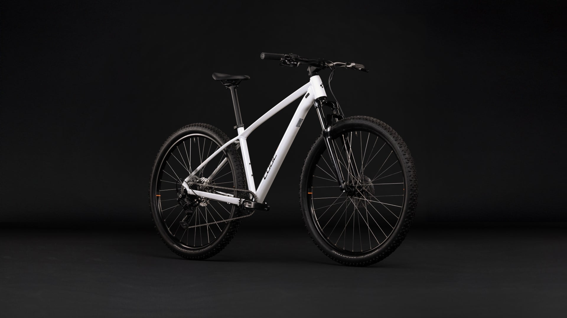 Cube Aim ONE metallicwhite´n´black (2027)