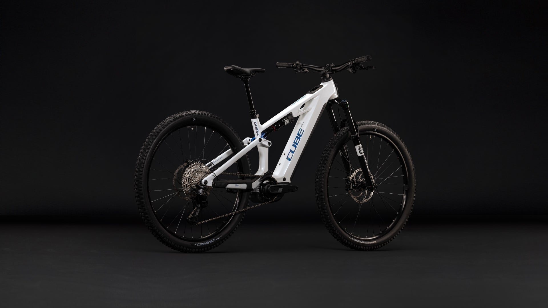 Cube Stereo Hybrid ONE44 HPC Pro 800 metallicwhite´n´blue (2027)