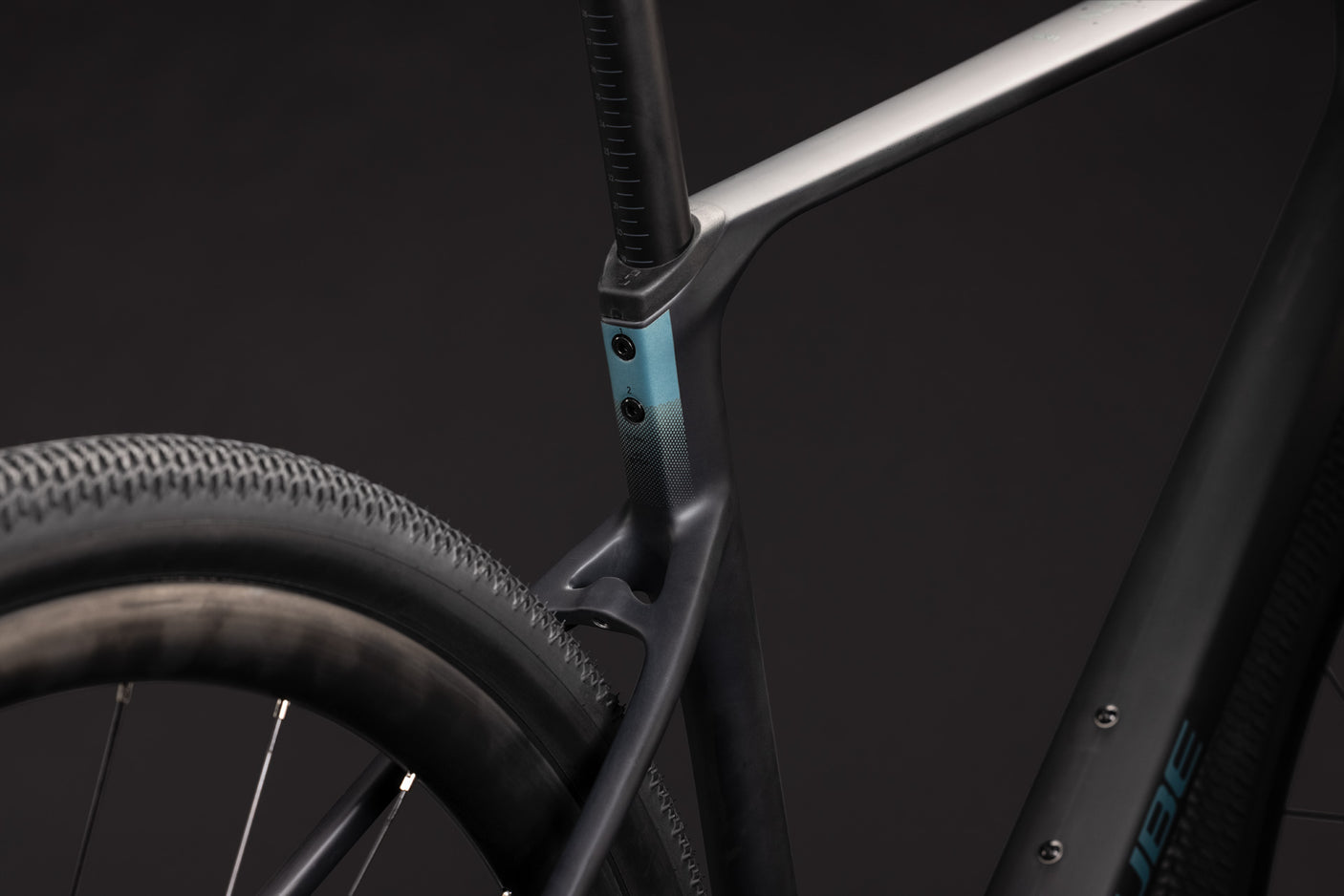 Cube Nuroad C:62 carbon´n´shiftgroen