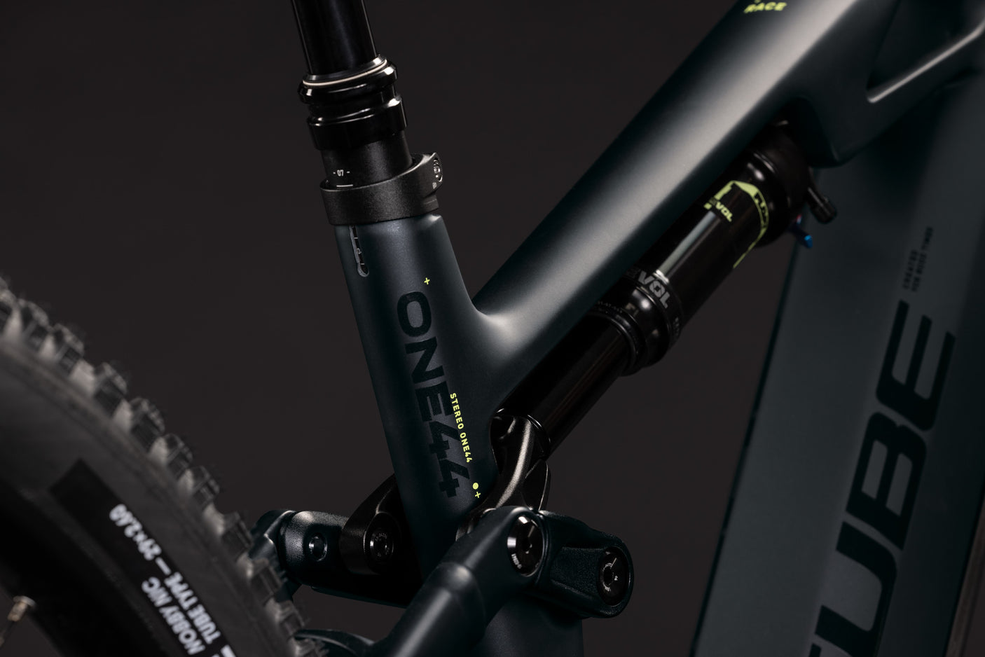 Cube Stereo Hybrid ONE44 HPC Race 800 coal´n´green (2027)