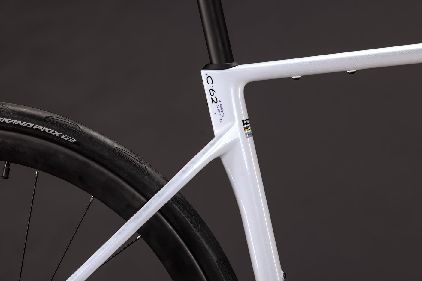 Cube Attain C:62 SLX metallicwit´n´black (2027)