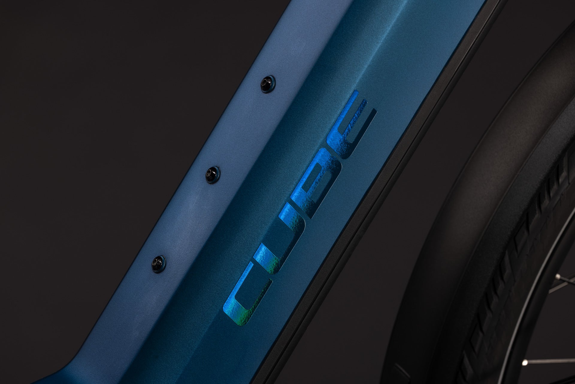 Cube Kathmandu Hybrid SLX 800 Diamant nebula´n´prizm (2027)