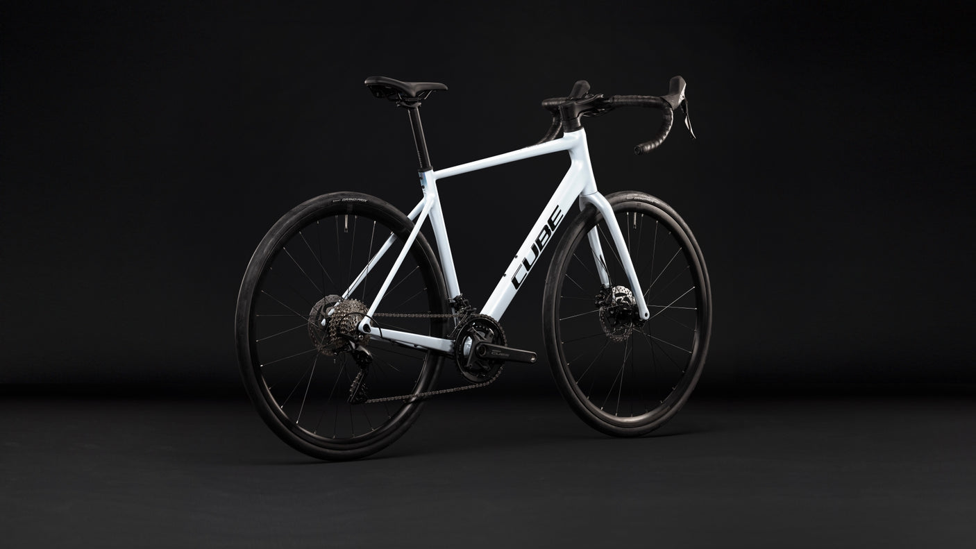 Cube Attain Race glacier´n´black (2027)