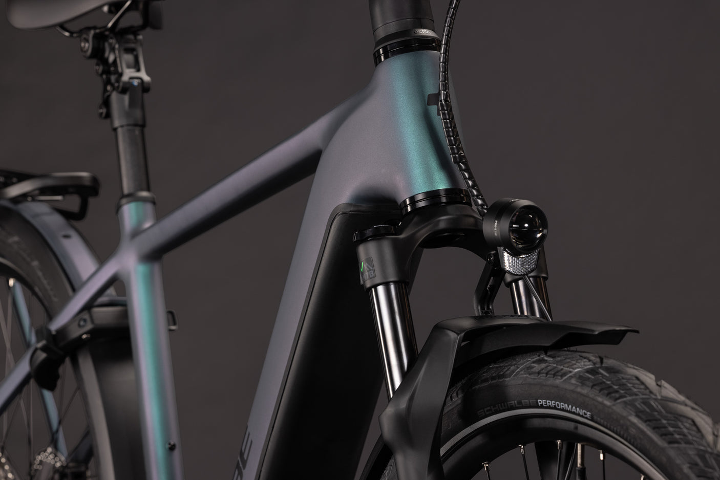Cube Kathmandu Hybrid Pro 800 Diamant smaragdgroen´n´black (2027)