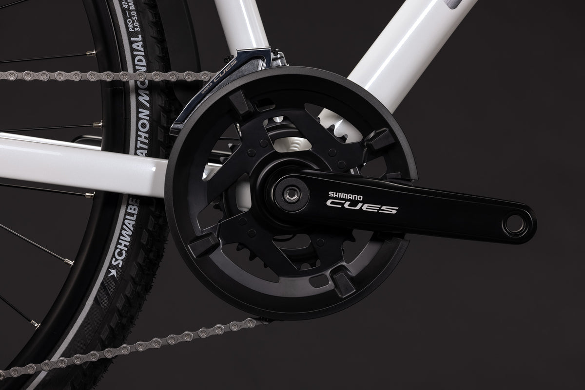 Cube Kathmandu Pro diamant metallicwhite´n´chrome (2027)